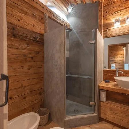 Casa Sciatore, A Cortina D Ampezzo Apartment *