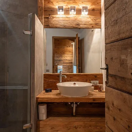 Casa Sciatore, A Cortina D Ampezzo Apartment *